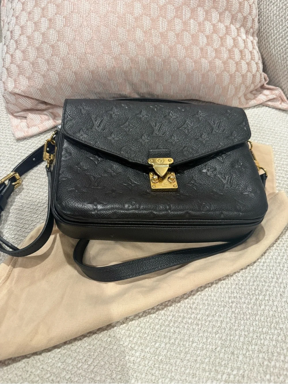 Louis Vuitton Black Monogram Empreinte Leather Pochette Metis-Style Crossbody - Picture 1 of 6